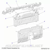 REAR BODYWORK CLOSEOFF, CENTER PANELS