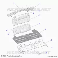 REAR BODYWORK CLOSEOFF, CENTER PANELS